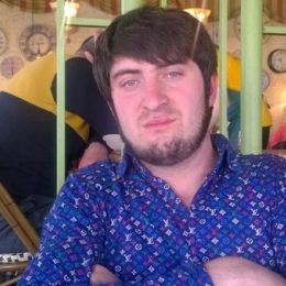 Семейная пара ищет девушку или женщину для секса втроем Семейная пара ищет девушку или женщину для секса втроем